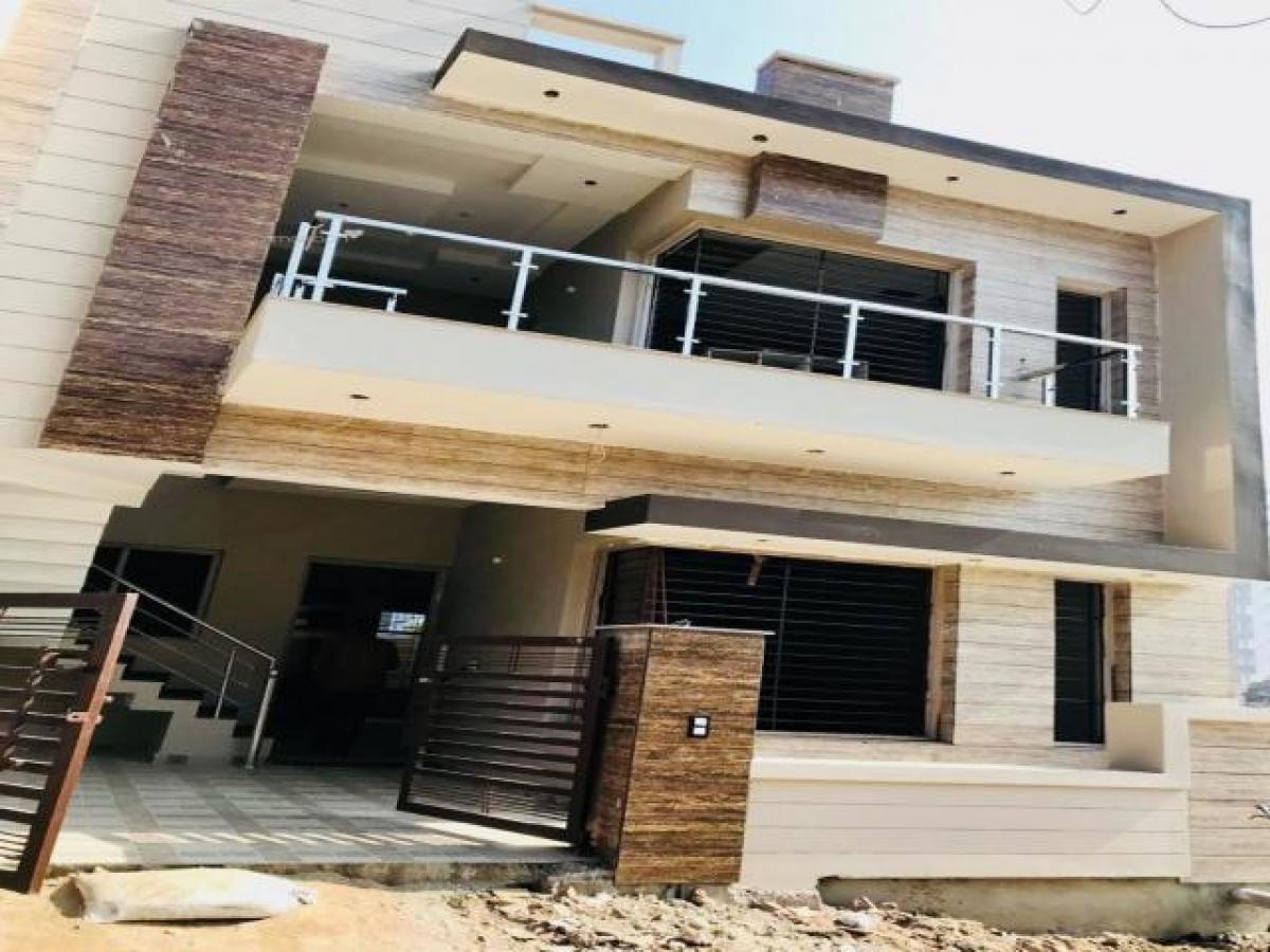 3 غرف نوم منزل في Mohali, India رقم 14499