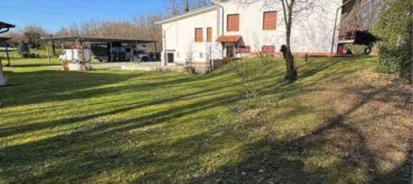 8 rooms Villa in Castelfranco di Sotto, Italy No. 251233 3