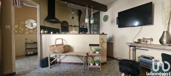 Adosado de 3 habitaciónes en Saint-Gaultier, France No. 235554 6