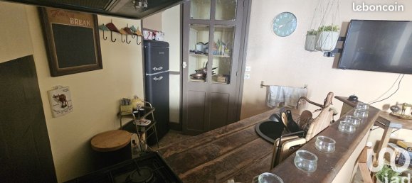 Adosado de 3 habitaciónes en Saint-Gaultier, France No. 235554 10