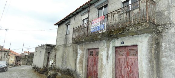 3 bedrooms House in Chavaes, Portugal No. 157419 4