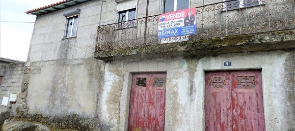 3 bedrooms House in Chavaes, Portugal No. 157419 3