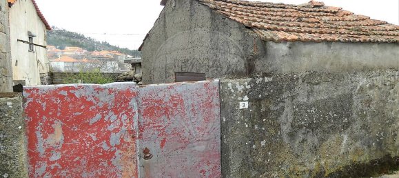 3 bedrooms House in Chavaes, Portugal No. 157419 7