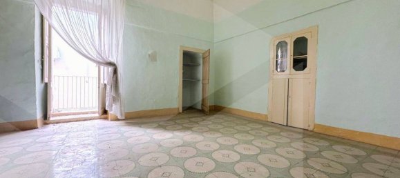 Imóvel comercial de 2 divisões em Triggiano, Italy N.º 20030 3