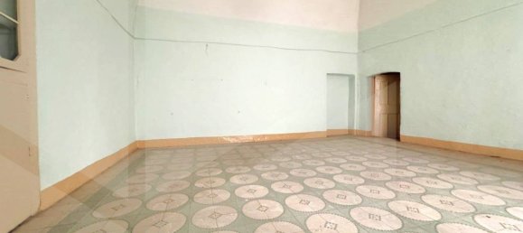 Imóvel comercial de 2 divisões em Triggiano, Italy N.º 20030 10