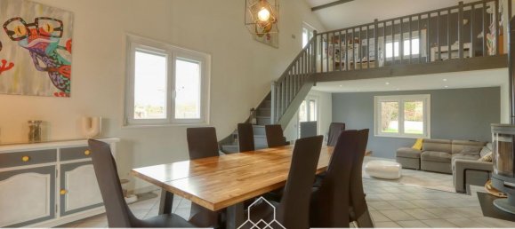  Castillos de 4 dormitorios en Isere, France No. 287431 6