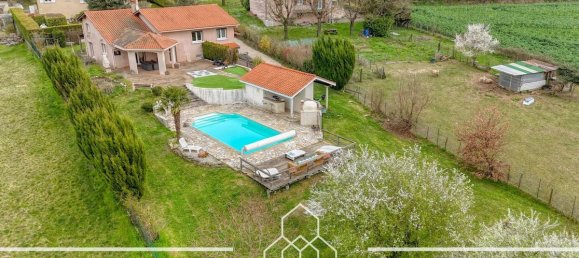  Castillos de 4 dormitorios en Isere, France No. 287431 19