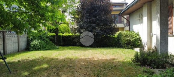 Villa de 4 divisões em Cesano Maderno, Italy N.º 56656 46