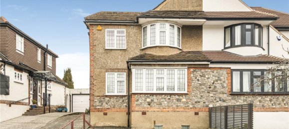 4 bedrooms House in London, United Kingdom No. 6705 28