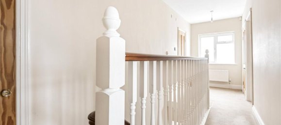 4 bedrooms House in London, United Kingdom No. 6705 21