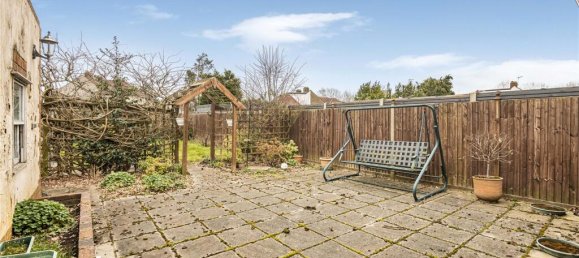 4 bedrooms House in London, United Kingdom No. 6705 23