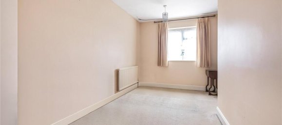 4 bedrooms House in London, United Kingdom No. 6705 19