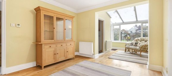 4 bedrooms House in London, United Kingdom No. 6705 6