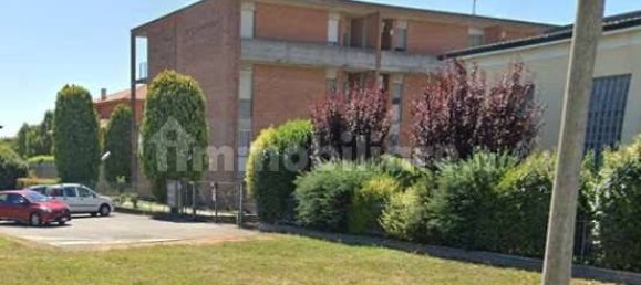 Apartamento T2 em Parma, Italy N.º 325774 9