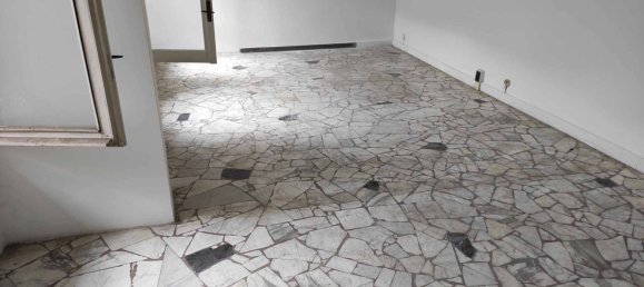 58m² Office in Alessandria, Italy No. 48279 6