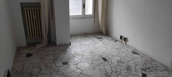 58m² Office in Alessandria, Italy No. 48279 5