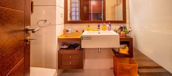 4 Schlafzimmer Doppelhaus in Portimao, Portugal, Nr. 121508 16