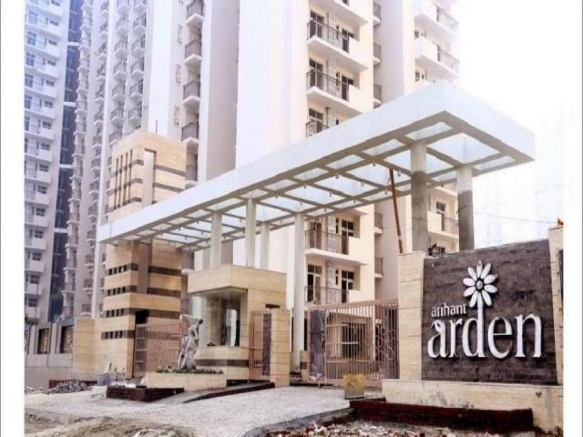 Casa de 2 dormitorios en Noida, India No. 67694