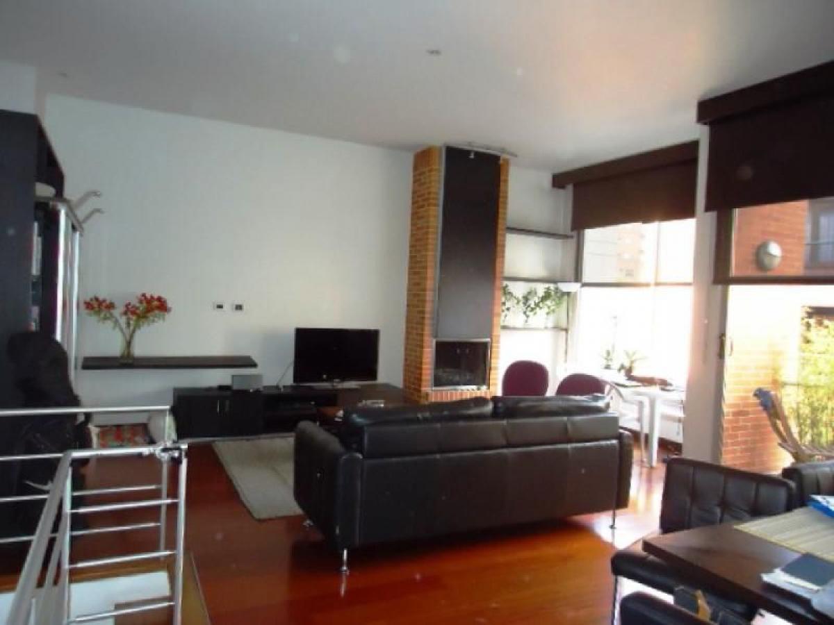 Casa de 2 dormitorios en Bogotá, Colombia No. 14617