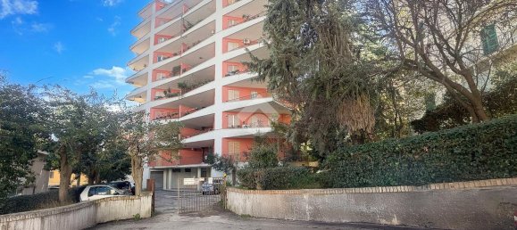 5 rooms Apartment in Chieti, Italy No. 75366 19