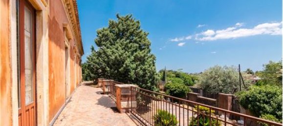 Вилла с 10 спальнями в Маскалуча, Италия № 290222 5