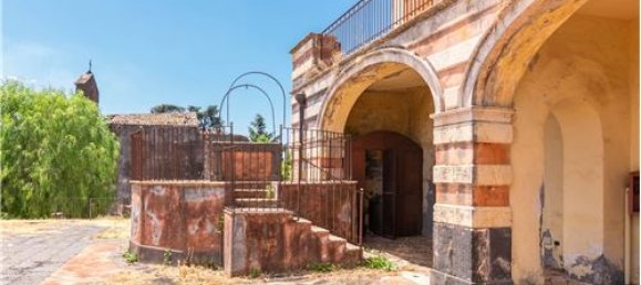 Вилла с 10 спальнями в Маскалуча, Италия № 290222 8