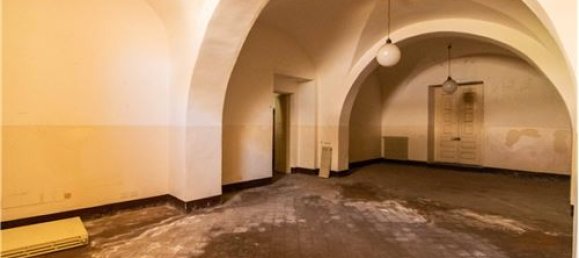 Вилла с 10 спальнями в Маскалуча, Италия № 290222 10