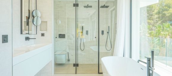 Casa de 4 dormitorios en Alicante, Spain No. 67151 29