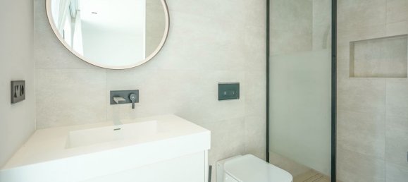 Casa de 4 dormitorios en Alicante, Spain No. 67151 40