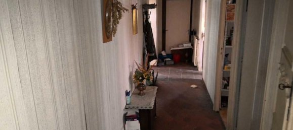 2 bedrooms House in Lafox, France No. 193791 10