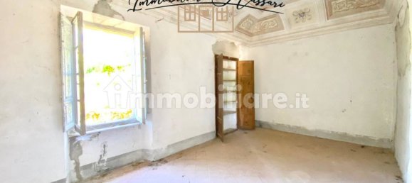 4 bedrooms Apartment in Fivizzano, Italy No. 290923 13