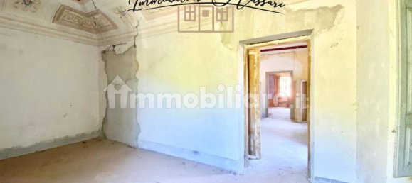4 bedrooms Apartment in Fivizzano, Italy No. 290923 12