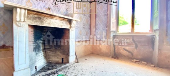 4 bedrooms Apartment in Fivizzano, Italy No. 290923 10