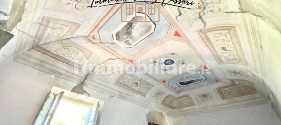 4 bedrooms Apartment in Fivizzano, Italy No. 290923 7