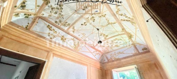 4 bedrooms Apartment in Fivizzano, Italy No. 290923 8