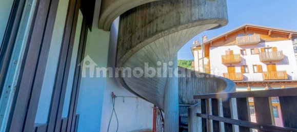 Apartamento T2 em Oltre il Colle, Italy N.º 304246 2