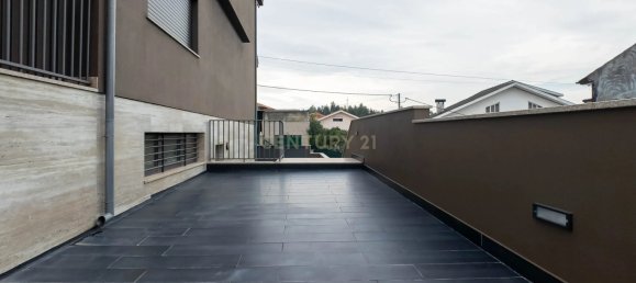 Villa de 3 dormitorios en Fanzeres, Portugal No. 130985 8