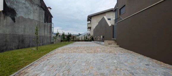 Villa de 3 dormitorios en Fanzeres, Portugal No. 130985 13