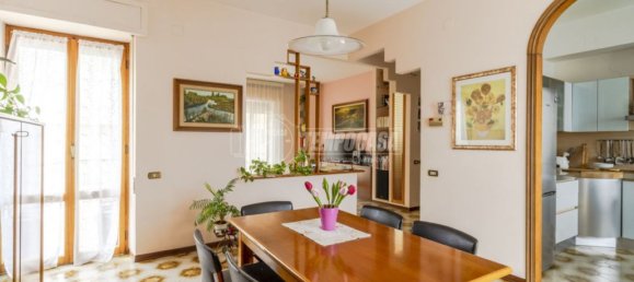 5 bedrooms Apartment in Montegranaro, Italy No. 373336 10