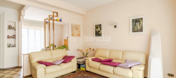 5 bedrooms Apartment in Montegranaro, Italy No. 373336 3