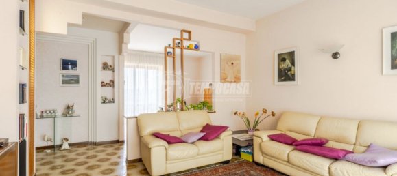 5 bedrooms Apartment in Montegranaro, Italy No. 373336 6
