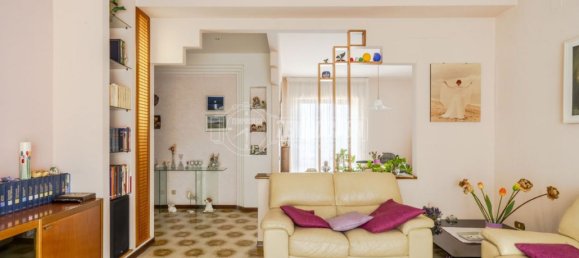 5 bedrooms Apartment in Montegranaro, Italy No. 373336 7