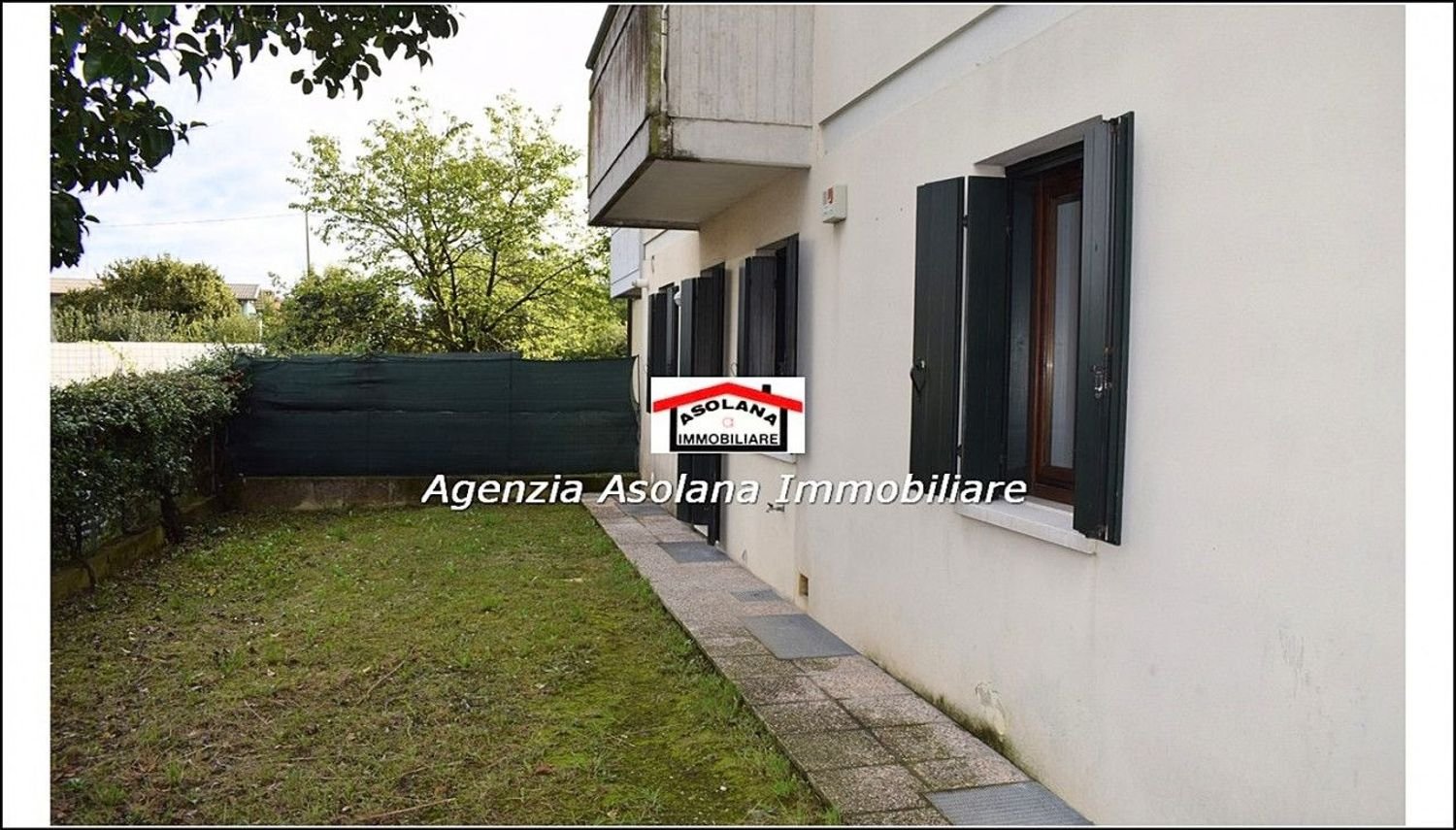 3 rooms Apartment in Asolo, Italy No. 102621
