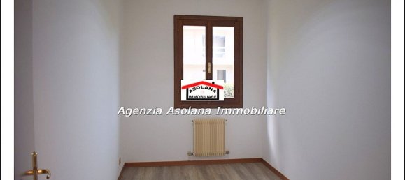 3 rooms Apartment in Asolo, Italy No. 102621 13
