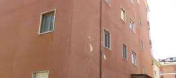 4-Zimmer Wohnung in Novara, Italy, Nr. 270327 18