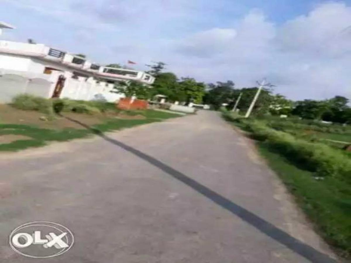 Terrain à Faridabad, India No. 36997