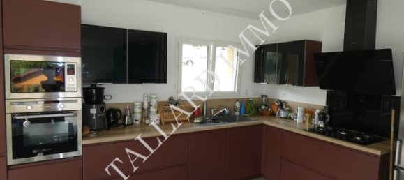 2 bedrooms Villa in Hautes-Alpes, France No. 304919 4