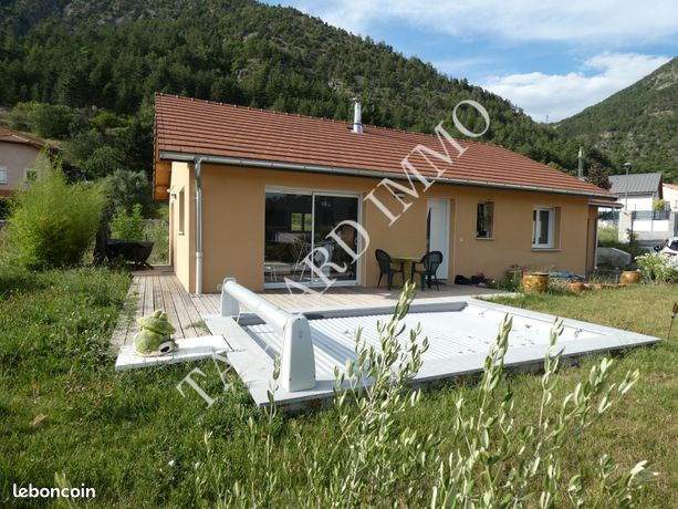 2 bedrooms Villa in Hautes-Alpes, France No. 304919