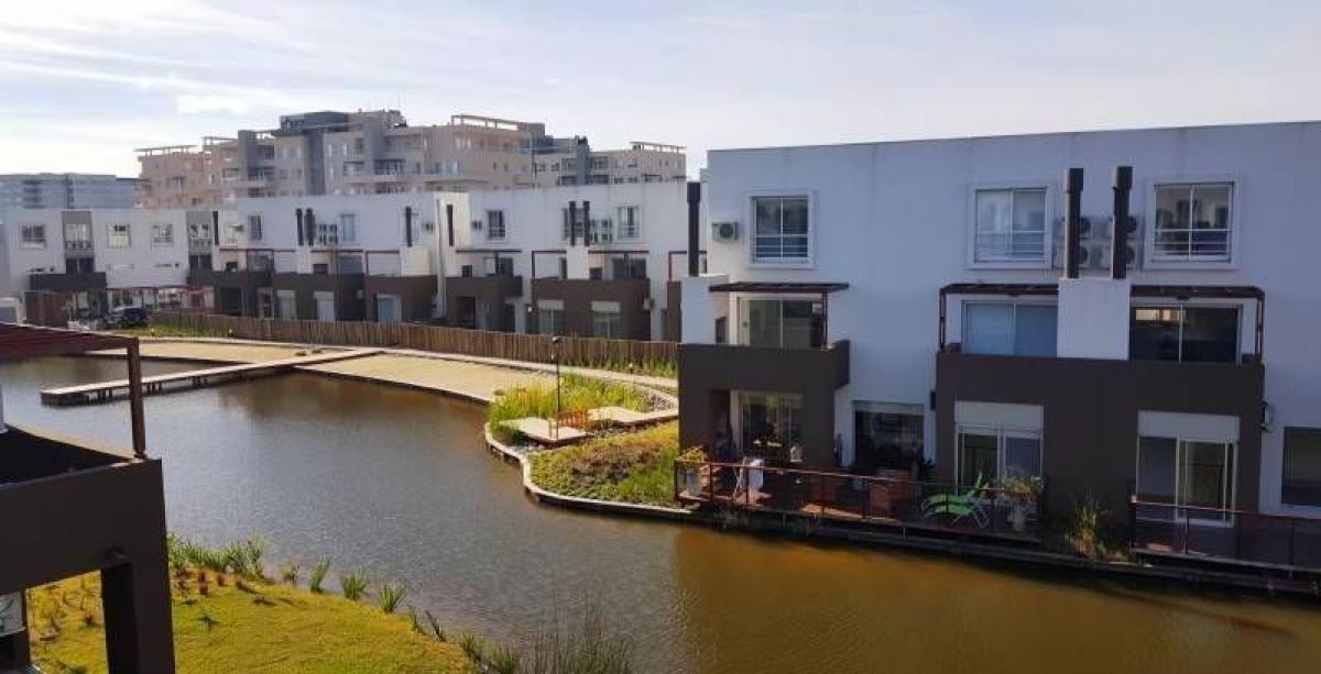 2 bedrooms Apartment in Tigre, Argentina No. 6721