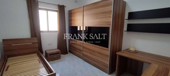 3 bedrooms House in Mosta, Malta No. 10494 8